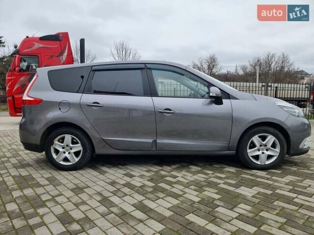 Сірий Рено Гранд Сценік, об'ємом двигуна 1.46 л та пробігом 217 тис. км за 8500 $, фото 5 на Automoto.ua