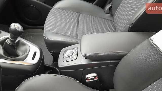 Серый Рено Гранд Сценик, объемом двигателя 1.46 л и пробегом 223 тыс. км за 11199 $, фото 51 на Automoto.ua