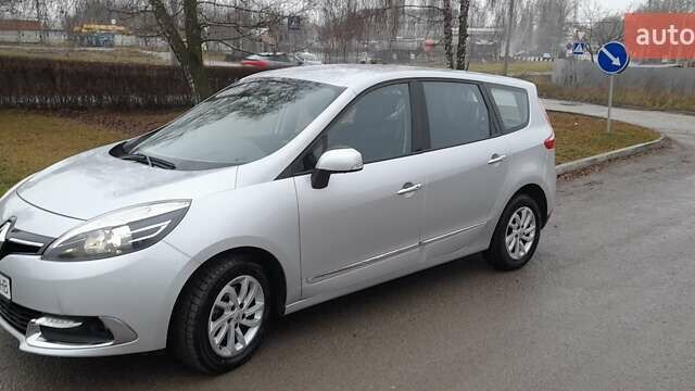 Серый Рено Гранд Сценик, объемом двигателя 1.46 л и пробегом 223 тыс. км за 11199 $, фото 43 на Automoto.ua