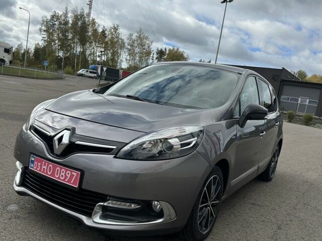 Сірий Рено Гранд Сценік, об'ємом двигуна 1.6 л та пробігом 222 тис. км за 8900 $, фото 4 на Automoto.ua