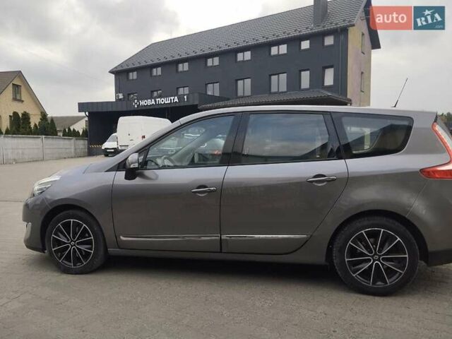 Серый Рено Гранд Сценик, объемом двигателя 1.5 л и пробегом 219 тыс. км за 10400 $, фото 15 на Automoto.ua