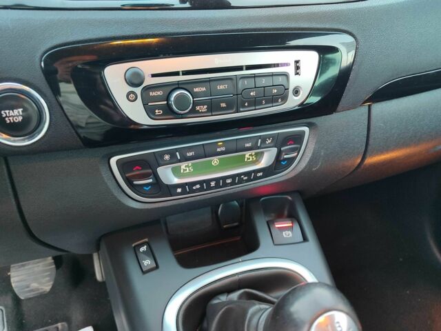 Сірий Рено Гранд Сценік, об'ємом двигуна 1.5 л та пробігом 219 тис. км за 12159 $, фото 17 на Automoto.ua