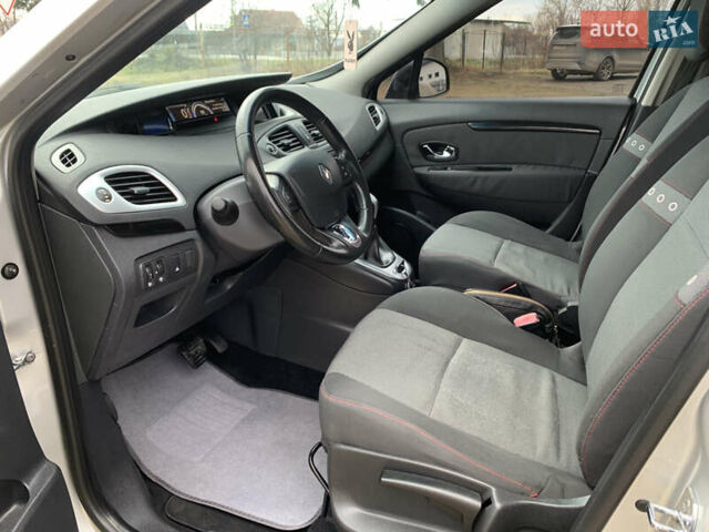 Сірий Рено Гранд Сценік, об'ємом двигуна 1.5 л та пробігом 304 тис. км за 8950 $, фото 13 на Automoto.ua