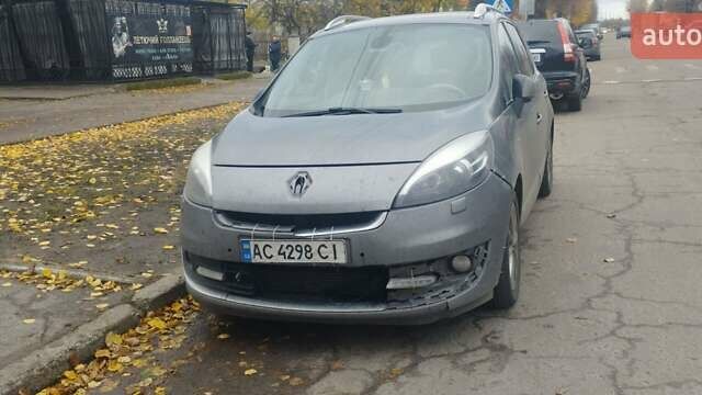 Рено Гранд Сценик 2013 в Старая Выжевка на Automoto.ua Серый Рено Гранд Сценик, объемом двигателя 1.6 л и пробегом 390 тыс. км за 6900 $, фото 4 на Automoto.ua