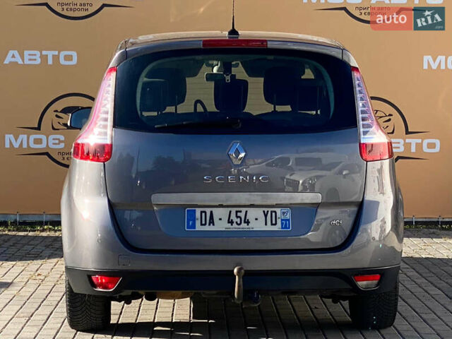 Серый Рено Гранд Сценик, объемом двигателя 1.5 л и пробегом 225 тыс. км за 9700 $, фото 6 на Automoto.ua