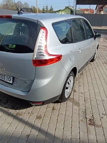 Рено Гранд Сценик 2013 в Львове на Automoto.ua Серый Рено Гранд Сценик, объемом двигателя 1.46 л и пробегом 212 тыс. км за 8649 $, фото 8 на Automoto.ua