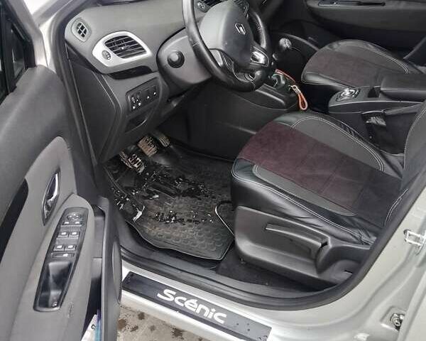 Серый Рено Гранд Сценик, объемом двигателя 1.46 л и пробегом 275 тыс. км за 7900 $, фото 6 на Automoto.ua