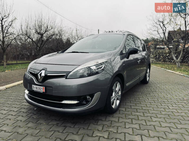 Сірий Рено Гранд Сценік, об'ємом двигуна 1.6 л та пробігом 280 тис. км за 9400 $, фото 19 на Automoto.ua
