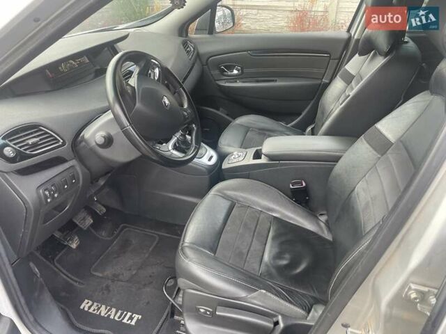 Серый Рено Гранд Сценик, объемом двигателя 1.5 л и пробегом 238 тыс. км за 8300 $, фото 14 на Automoto.ua