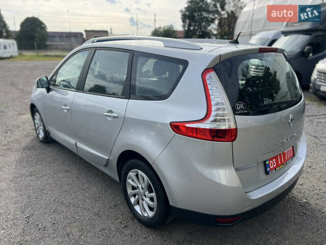 Серый Рено Гранд Сценик, объемом двигателя 1.6 л и пробегом 212 тыс. км за 8777 $, фото 7 на Automoto.ua