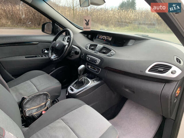 Сірий Рено Гранд Сценік, об'ємом двигуна 1.5 л та пробігом 304 тис. км за 8950 $, фото 10 на Automoto.ua
