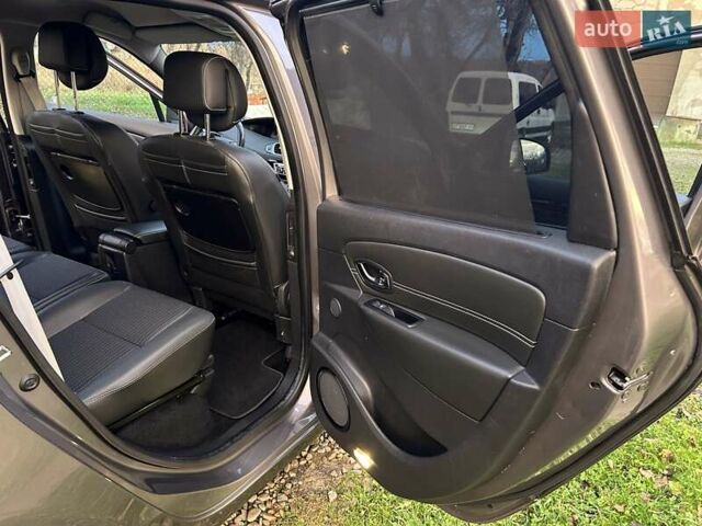 Серый Рено Гранд Сценик, объемом двигателя 1.2 л и пробегом 237 тыс. км за 7799 $, фото 42 на Automoto.ua