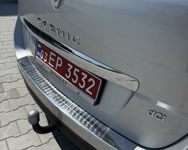 Серый Рено Гранд Сценик, объемом двигателя 1.6 л и пробегом 260 тыс. км за 9300 $, фото 13 на Automoto.ua