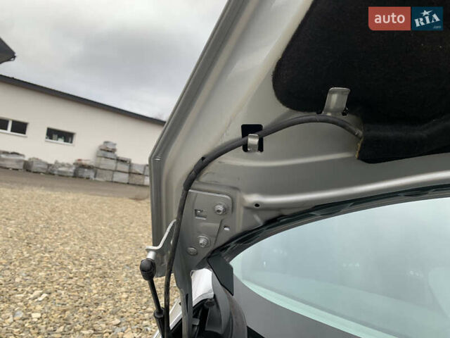 Сірий Рено Гранд Сценік, об'ємом двигуна 1.5 л та пробігом 304 тис. км за 8950 $, фото 31 на Automoto.ua
