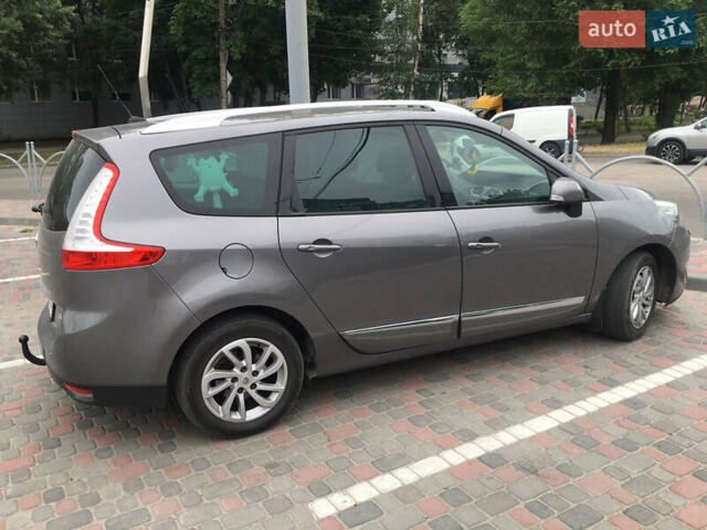 Сірий Рено Гранд Сценік, об'ємом двигуна 1.6 л та пробігом 308 тис. км за 10500 $, фото 6 на Automoto.ua