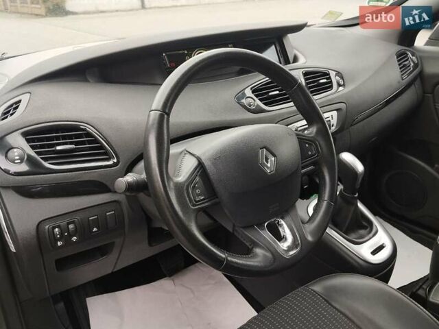 Серый Рено Гранд Сценик, объемом двигателя 1.5 л и пробегом 219 тыс. км за 10400 $, фото 27 на Automoto.ua