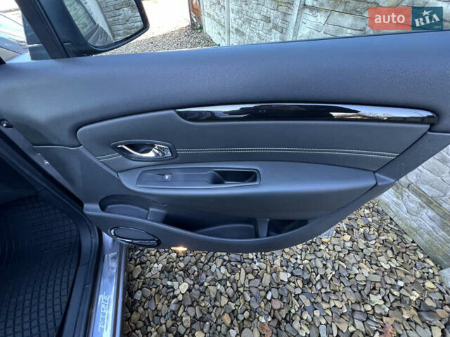 Серый Рено Гранд Сценик, объемом двигателя 1.6 л и пробегом 220 тыс. км за 9299 $, фото 17 на Automoto.ua