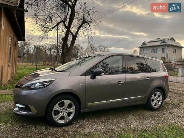 Сірий Рено Гранд Сценік, об'ємом двигуна 1.2 л та пробігом 237 тис. км за 7599 $, фото 2 на Automoto.ua