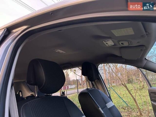 Серый Рено Гранд Сценик, объемом двигателя 1.2 л и пробегом 237 тыс. км за 7799 $, фото 49 на Automoto.ua