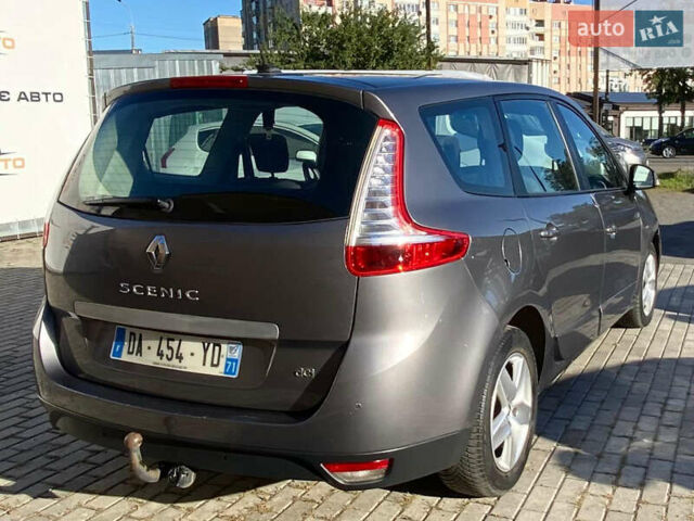 Серый Рено Гранд Сценик, объемом двигателя 1.5 л и пробегом 225 тыс. км за 9500 $, фото 7 на Automoto.ua