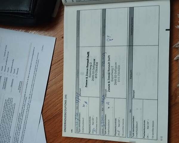 Серый Рено Гранд Сценик, объемом двигателя 1.5 л и пробегом 219 тыс. км за 10400 $, фото 36 на Automoto.ua