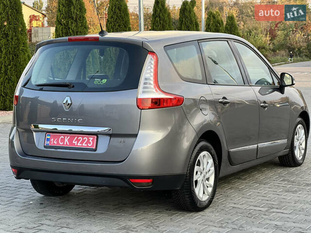 Сірий Рено Гранд Сценік, об'ємом двигуна 1.5 л та пробігом 210 тис. км за 10000 $, фото 15 на Automoto.ua