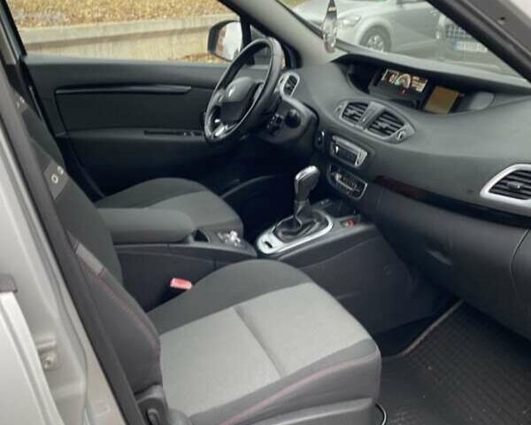 Сірий Рено Гранд Сценік, об'ємом двигуна 1.5 л та пробігом 207 тис. км за 9250 $, фото 5 на Automoto.ua