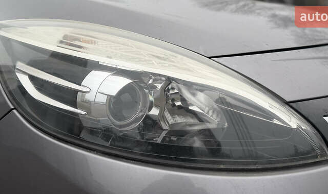 Серый Рено Гранд Сценик, объемом двигателя 1.5 л и пробегом 270 тыс. км за 6850 $, фото 10 на Automoto.ua