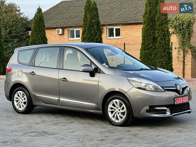 Сірий Рено Гранд Сценік, об'ємом двигуна 1.5 л та пробігом 210 тис. км за 10000 $, фото 26 на Automoto.ua