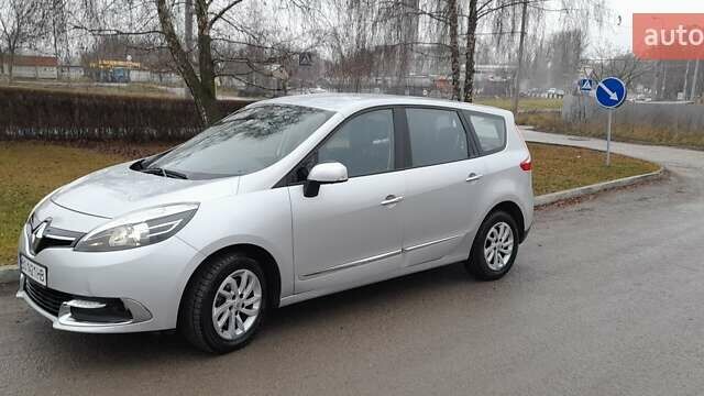 Серый Рено Гранд Сценик, объемом двигателя 1.46 л и пробегом 223 тыс. км за 11199 $, фото 41 на Automoto.ua