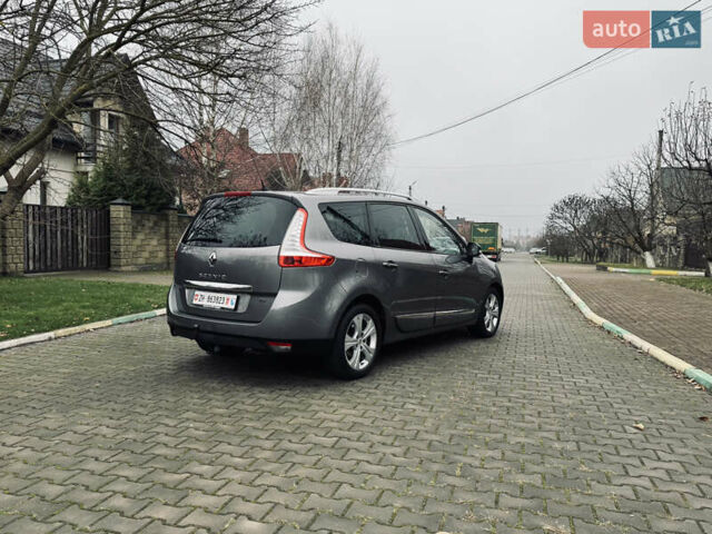 Сірий Рено Гранд Сценік, об'ємом двигуна 1.6 л та пробігом 280 тис. км за 9400 $, фото 15 на Automoto.ua