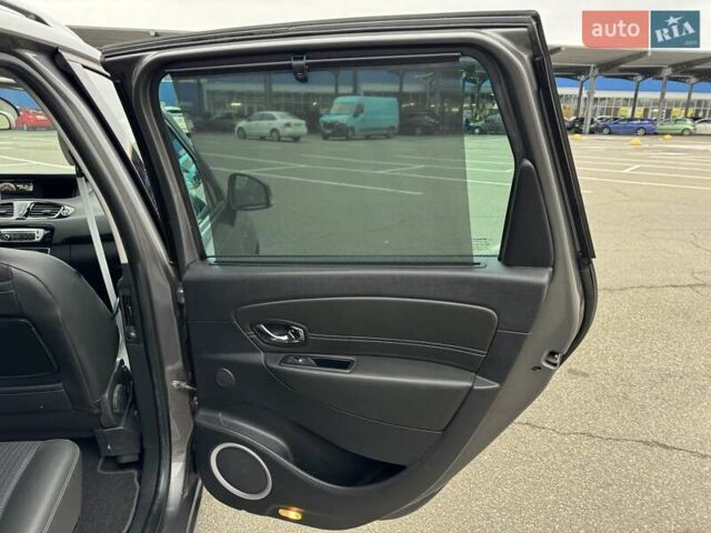 Сірий Рено Гранд Сценік, об'ємом двигуна 1.5 л та пробігом 168 тис. км за 10950 $, фото 22 на Automoto.ua