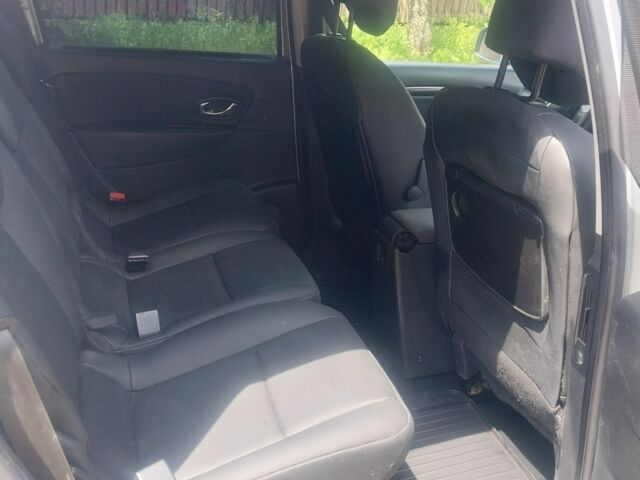 Сірий Рено Гранд Сценік, об'ємом двигуна 1.5 л та пробігом 278 тис. км за 7000 $, фото 6 на Automoto.ua