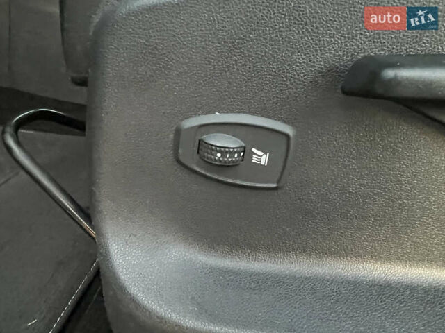 Серый Рено Гранд Сценик, объемом двигателя 0 л и пробегом 207 тыс. км за 10999 $, фото 38 на Automoto.ua