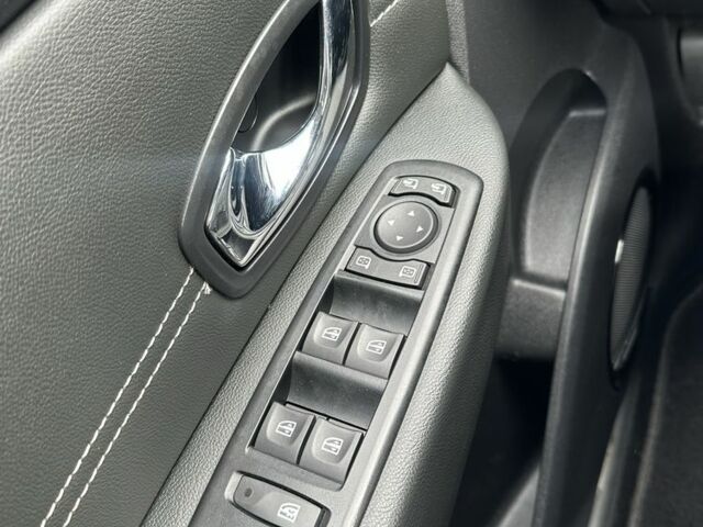 Сірий Рено Гранд Сценік, об'ємом двигуна 1.6 л та пробігом 222 тис. км за 8900 $, фото 21 на Automoto.ua