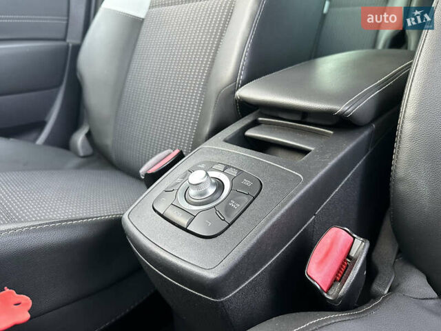 Серый Рено Гранд Сценик, объемом двигателя 1.6 л и пробегом 229 тыс. км за 10650 $, фото 75 на Automoto.ua