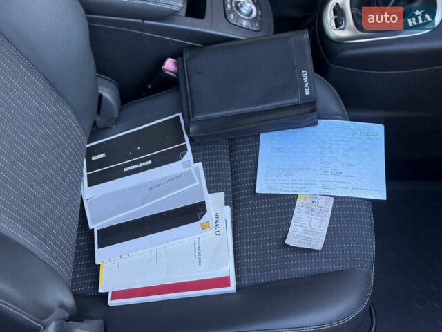 Рено Гранд Сценик 2013 в Стрые на Automoto.ua Серый Рено Гранд Сценик, объемом двигателя 1.6 л и пробегом 229 тыс. км за 9750 $, фото 58 на Automoto.ua