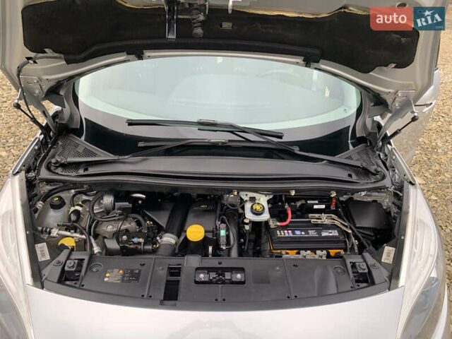 Сірий Рено Гранд Сценік, об'ємом двигуна 1.5 л та пробігом 304 тис. км за 8950 $, фото 30 на Automoto.ua