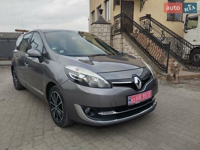 Серый Рено Гранд Сценик, объемом двигателя 1.5 л и пробегом 219 тыс. км за 9900 $, фото 4 на Automoto.ua