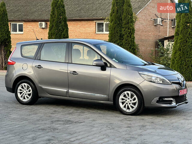 Сірий Рено Гранд Сценік, об'ємом двигуна 1.5 л та пробігом 210 тис. км за 10000 $, фото 27 на Automoto.ua