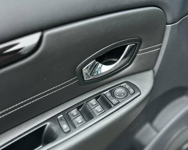 Сірий Рено Гранд Сценік, об'ємом двигуна 1.5 л та пробігом 225 тис. км за 10899 $, фото 31 на Automoto.ua