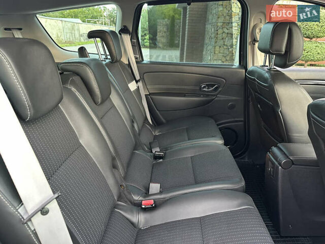 Серый Рено Гранд Сценик, объемом двигателя 1.6 л и пробегом 229 тыс. км за 10650 $, фото 85 на Automoto.ua