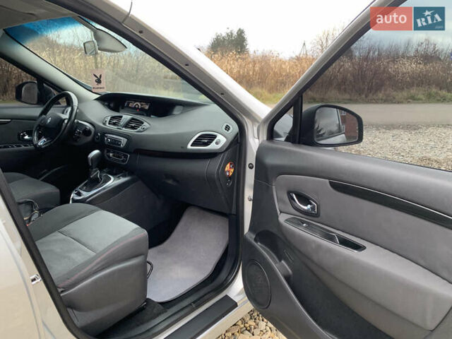 Сірий Рено Гранд Сценік, об'ємом двигуна 1.5 л та пробігом 304 тис. км за 8950 $, фото 9 на Automoto.ua