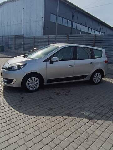 Рено Гранд Сценик 2013 в Львове на Automoto.ua Серый Рено Гранд Сценик, объемом двигателя 1.46 л и пробегом 212 тыс. км за 8649 $, фото 4 на Automoto.ua