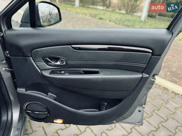 Сірий Рено Гранд Сценік, об'ємом двигуна 1.6 л та пробігом 280 тис. км за 9400 $, фото 34 на Automoto.ua