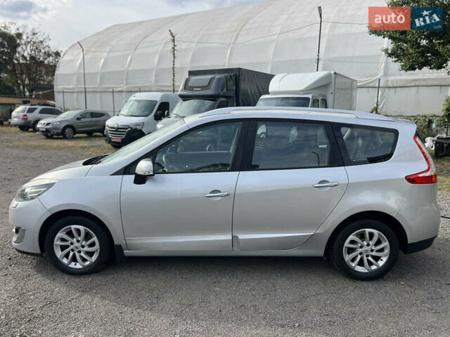 Серый Рено Гранд Сценик, объемом двигателя 1.6 л и пробегом 212 тыс. км за 8778 $, фото 10 на Automoto.ua