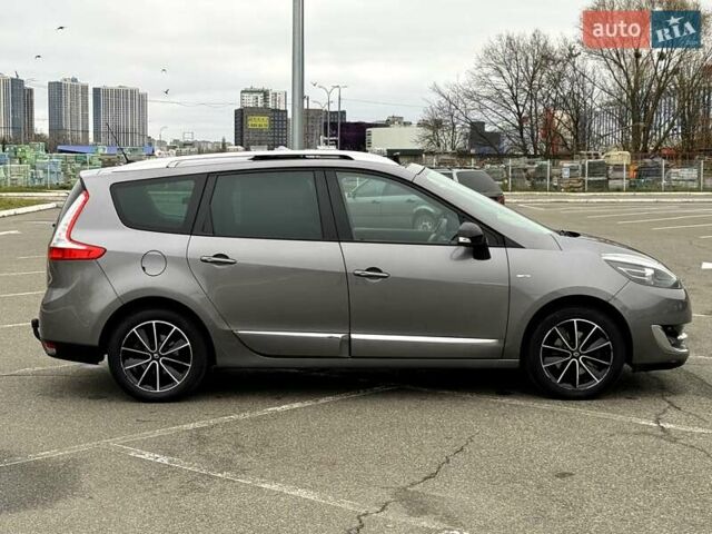 Сірий Рено Гранд Сценік, об'ємом двигуна 1.5 л та пробігом 168 тис. км за 10950 $, фото 6 на Automoto.ua