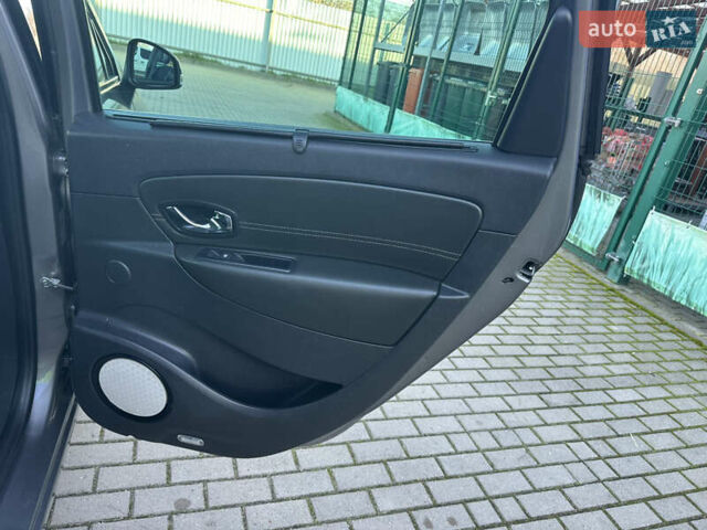 Серый Рено Гранд Сценик, объемом двигателя 1.5 л и пробегом 173 тыс. км за 10999 $, фото 39 на Automoto.ua