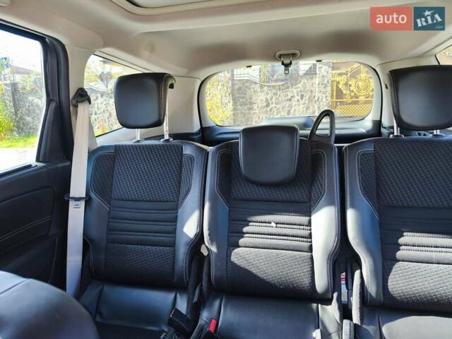 Сірий Рено Гранд Сценік, об'ємом двигуна 2 л та пробігом 246 тис. км за 9900 $, фото 12 на Automoto.ua