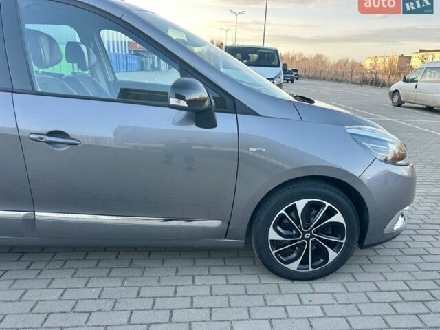 Серый Рено Гранд Сценик, объемом двигателя 1.5 л и пробегом 173 тыс. км за 10900 $, фото 14 на Automoto.ua